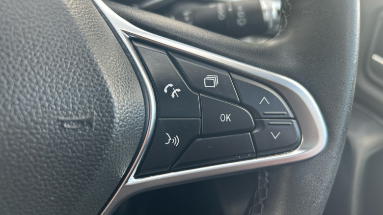 Renault Captur 1.5 dCi 115 Iconic 5dr Diesel Hatchback